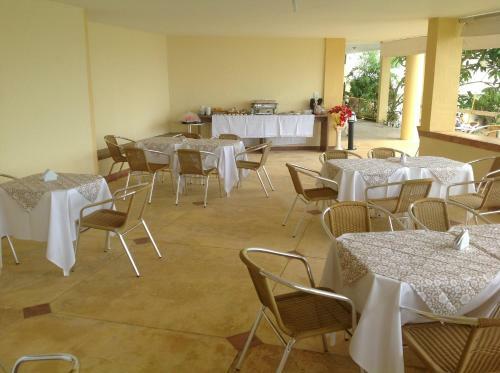 Hostal Setiba Pousada Park