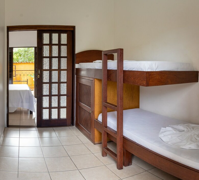 Hostal Pousada Casa Amarela