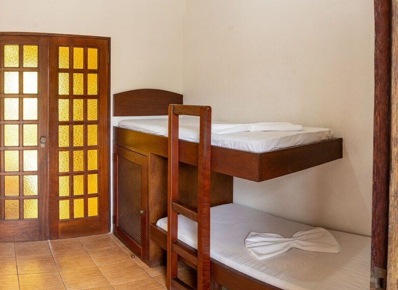 Hostal Pousada Casa Amarela