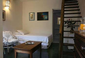 Hostal Pousada Dos Hibiscos