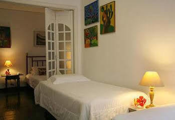 Hostal Pousada Dos Hibiscos