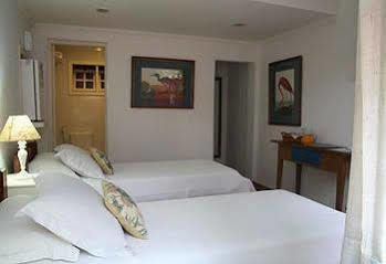 Hostal Pousada Dos Hibiscos