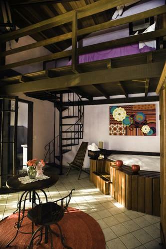 Hostal Pousada Villaggio Assis
