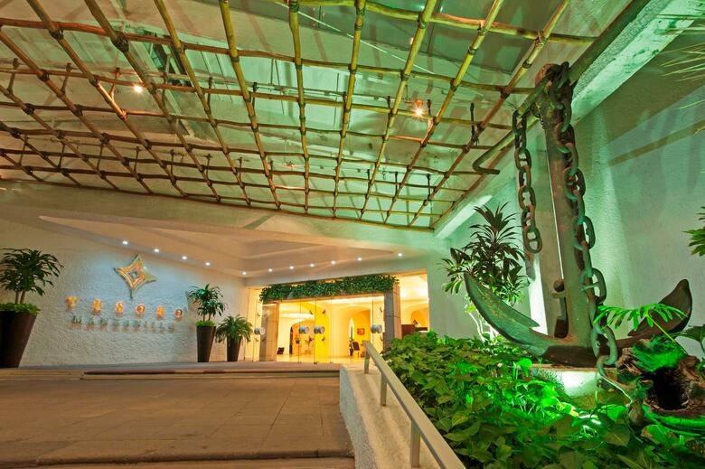Hotel Tesoro Manzanillo All Inclusive