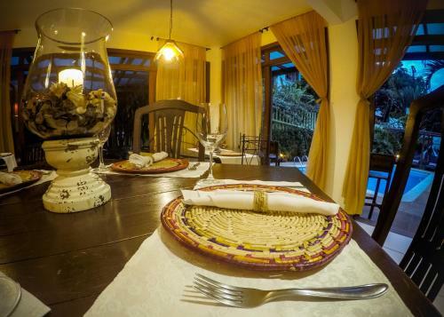 Hostal Porto Dos Casais Guest House Itacar�