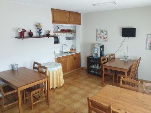 Hostal Puente Azud