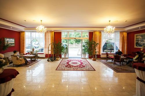 Hotel Savoy