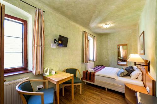 Hostal Pension U Hada