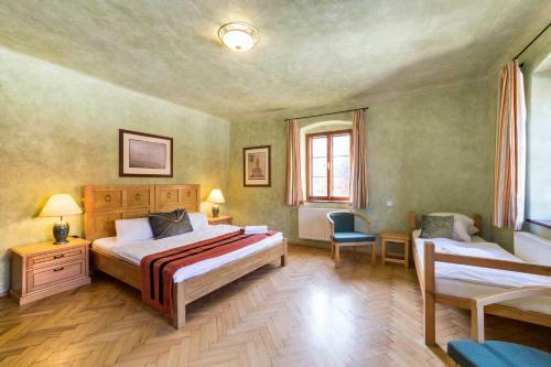 Hostal Pension U Hada