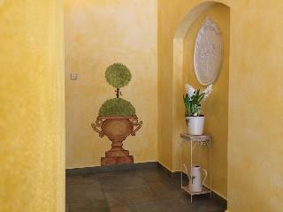 Hostal Pension Amadeus & Apartments