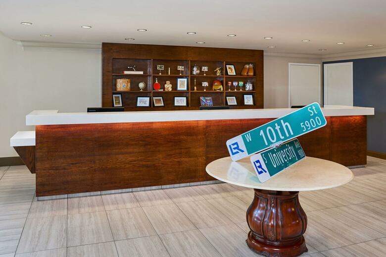 Clarion Hotel Medical Center