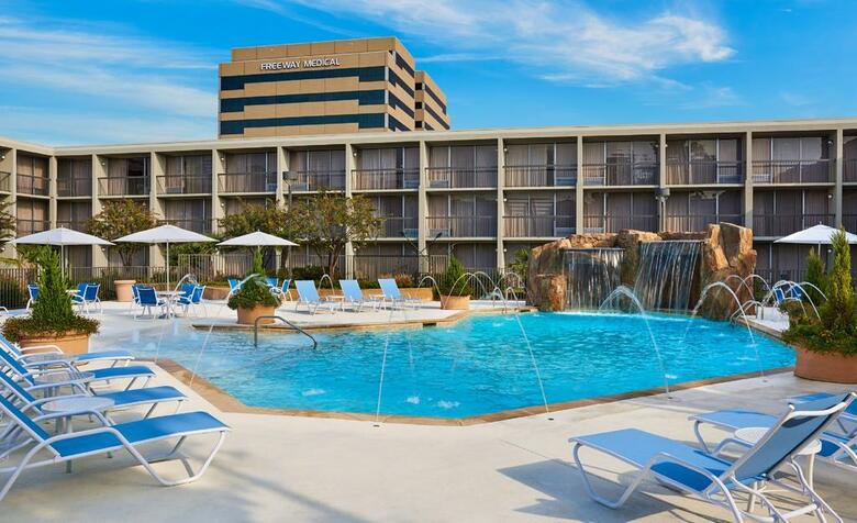Clarion Hotel Medical Center