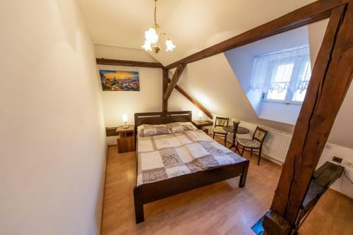 Hostal Pension Rosa