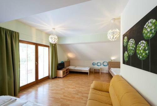 Hostal Pension Pod Skalkou