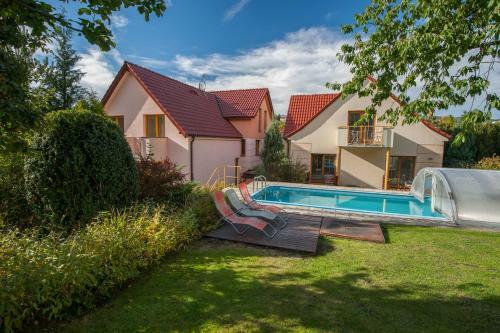 Hostal Pension Pod Skalkou