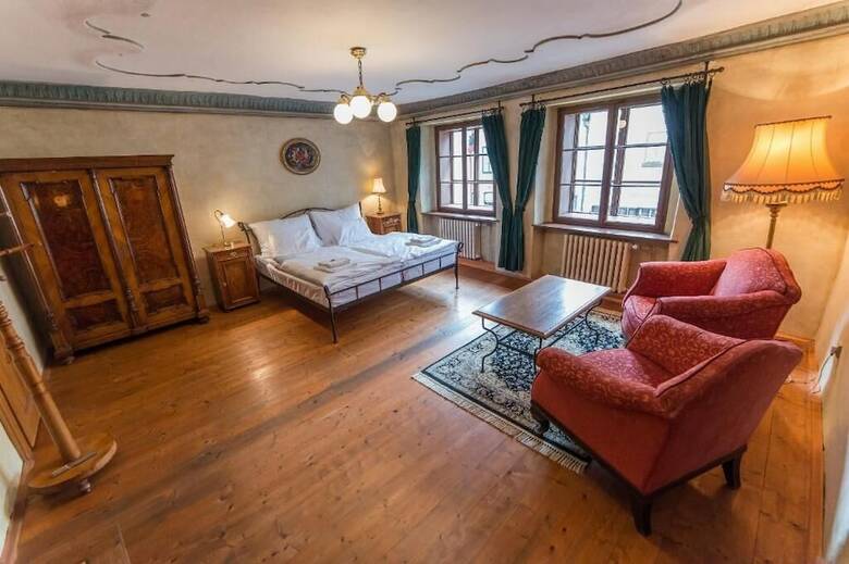Hostal Alt Straninger