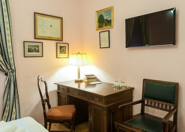 Hotel Leonardo