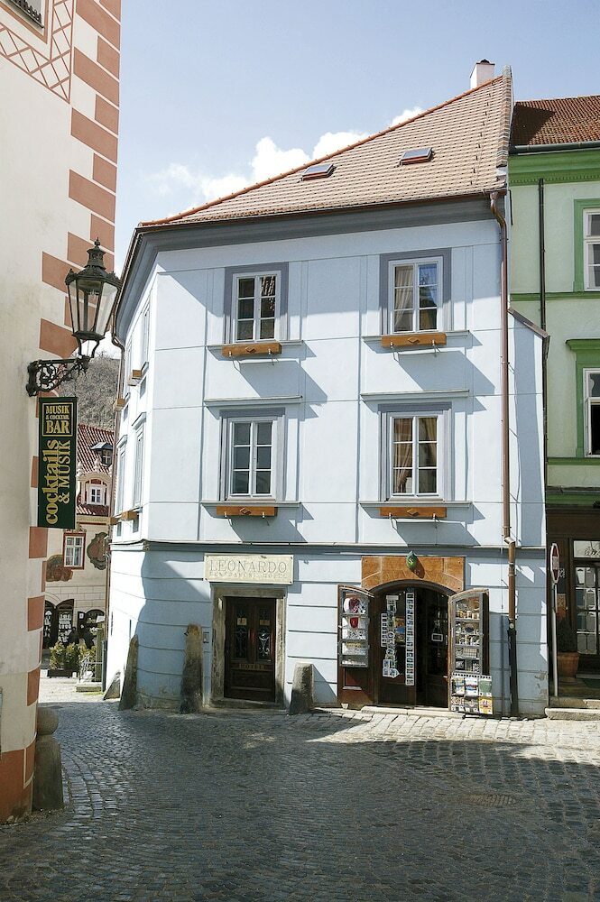 Hotel Leonardo