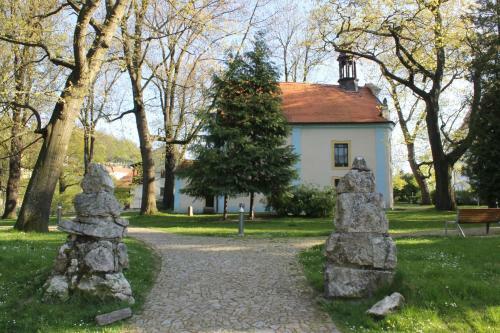Hostal Privat U Parku