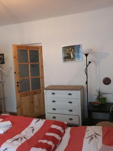 Hostal Privat U Parku