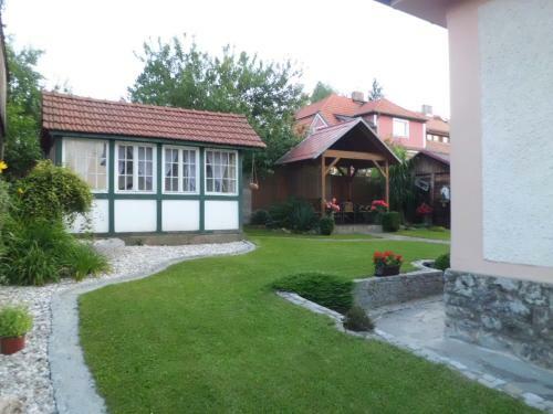 Hostal Pension Maate