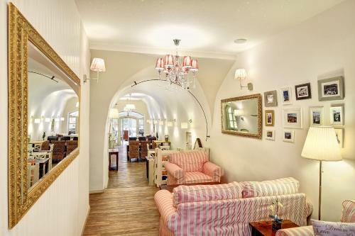 Hostal Pension Hotel Belarie