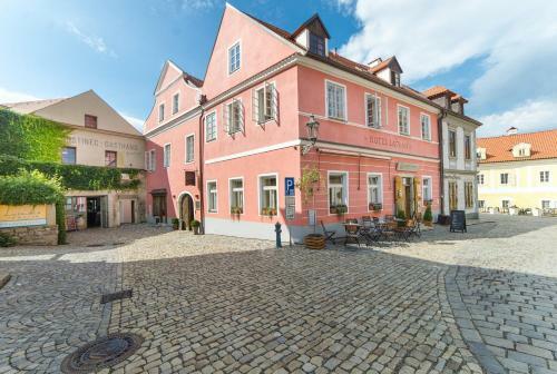 Hotel Latr�n