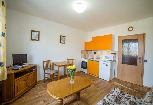 Hostal Pension Jana