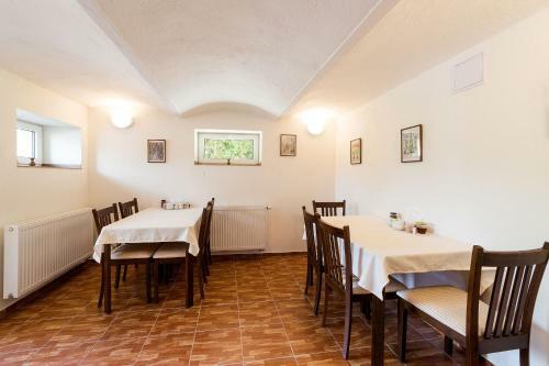 Hostal Pension Jana