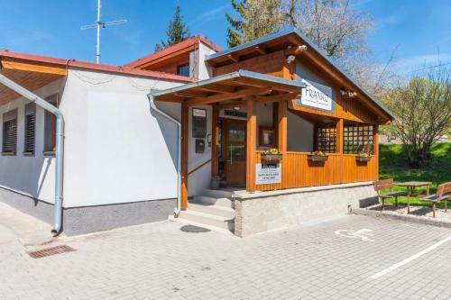 Hostal Sport Motel