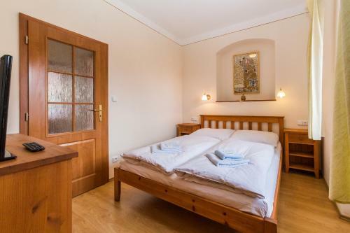 Hostal Penzion Gardena