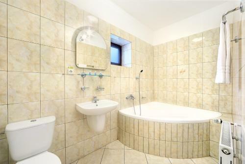 Hotel Garni My?� D�ra