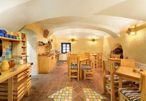 Hotel Garni My?� D�ra