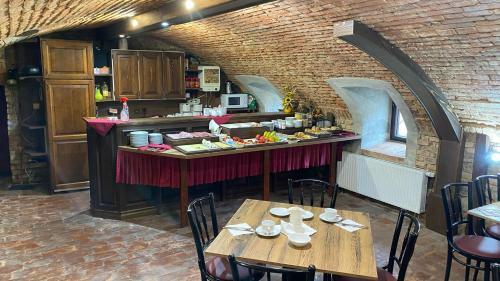 Hostal Pension Falko