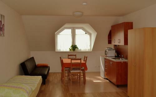 Hostal Ubytov�n� U Z�boj?