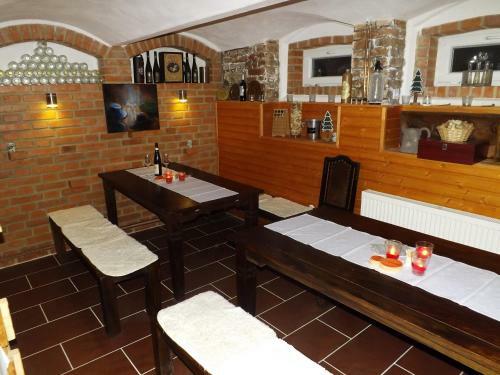 Hostal Pension Three