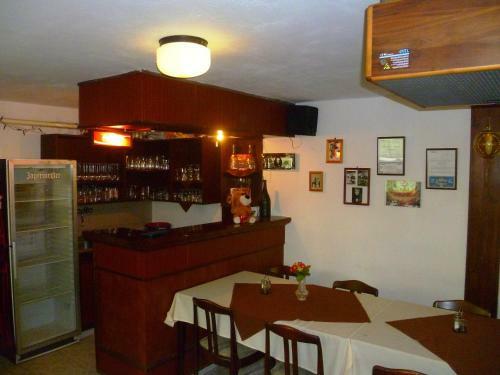 Hostal Pension Migr
