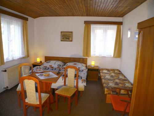 Hostal Pension Faema
