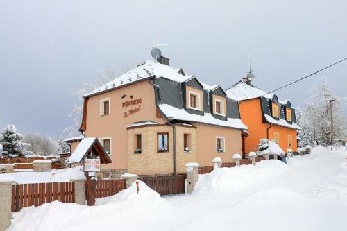 Hostal Pension H.blatn�