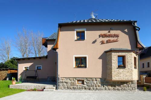 Hostal Pension H.blatn�