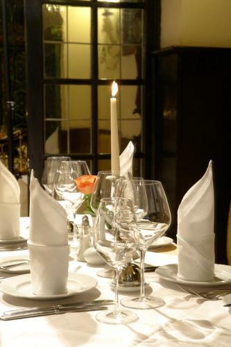 Hotel Embassy