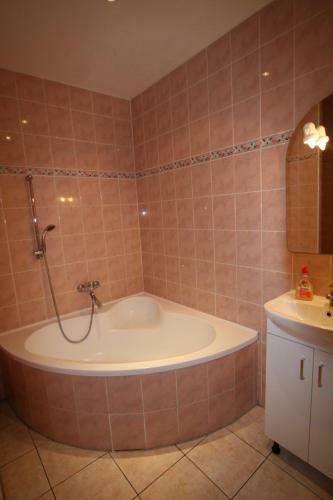 Apartmany U Thermalu