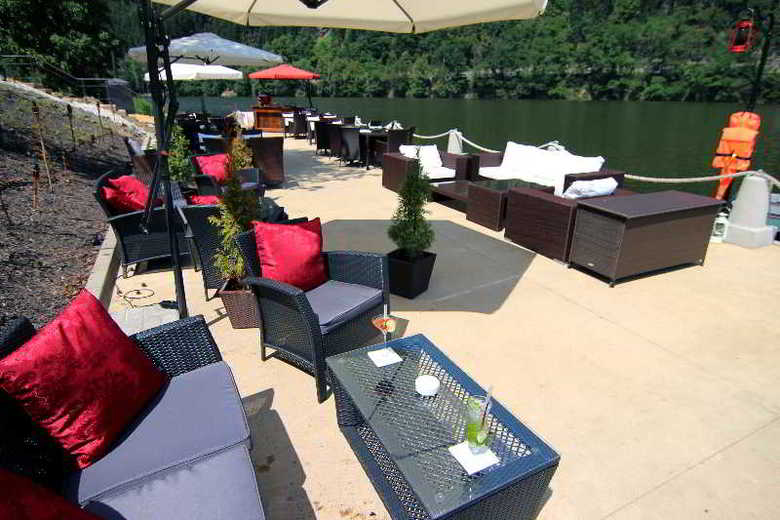 Hotel Retro Riverside