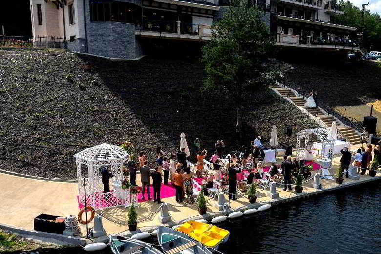 Hotel Retro Riverside