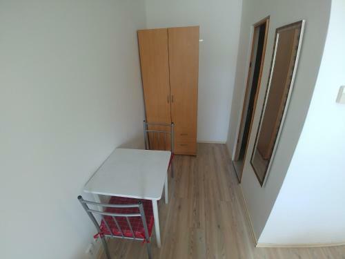 Albergue Kv Apartmans Var?avsk�
