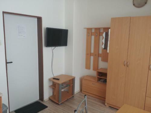 Albergue Kv Apartmans Var?avsk�