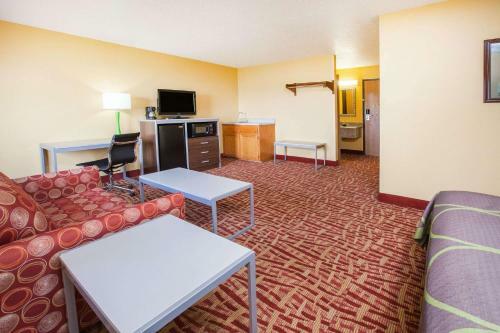 Motel Super 8 Van Buren