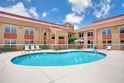 Hotel Ramada Inn