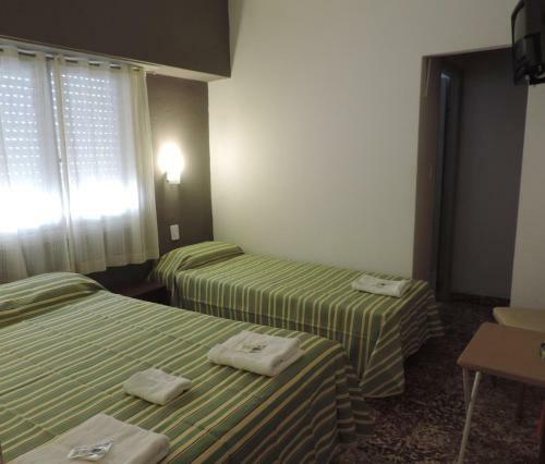 Fonte Di Trevi Hotel