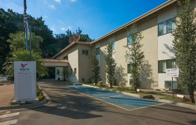 Hotel Matiz Bar�o Geraldo